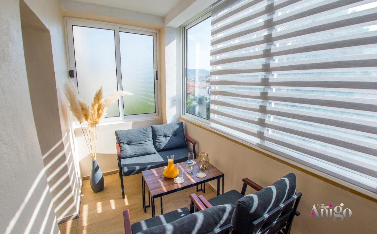 Luxury Apartment Black And Gold Mostar Extérieur photo