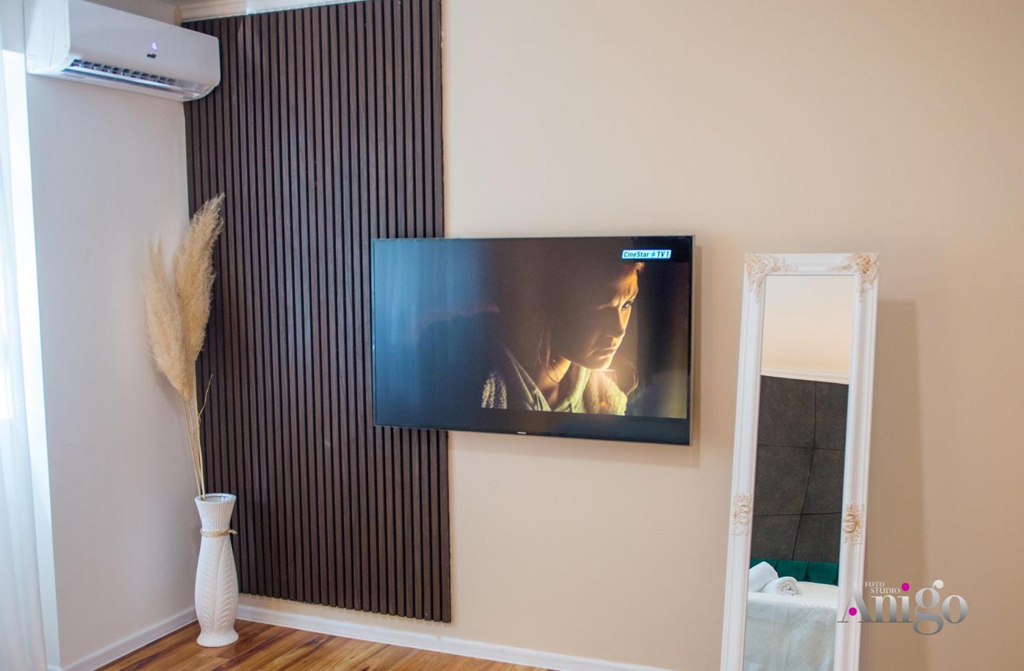 Luxury Apartment Black And Gold Mostar Extérieur photo